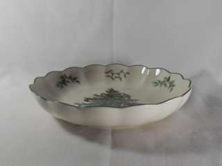Spode Christmas Tree S3324 Fluted Round Dish  