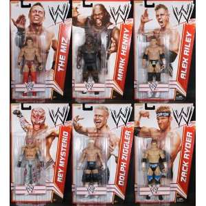   OF 6   WWE SERIES 17 WWE TOY WRESTLING ACTION FIGURES: Toys & Games