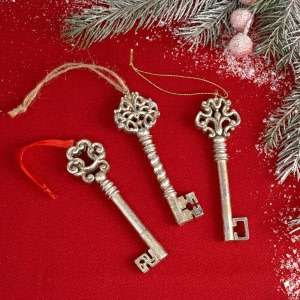   Christmas Keys Traditions Ornament Set by Roman