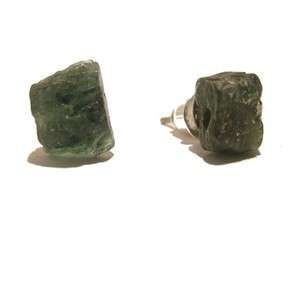 Apatite Earrings 04 Stud Green Raw Nugget Crystal Healing Stone 8mm 