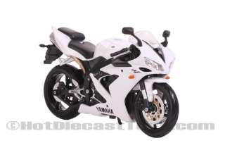 Maisto Yamaha R1 White 1:12 Scale Motorcycle  
