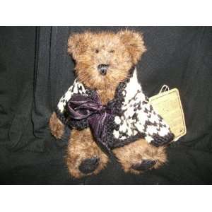  Boyd Bear   Brown with Sweater 