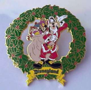 goofy Christmas Santa in Wreath Disney Pin DL Pins 2000 Mint 