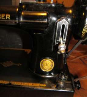 1951 Vintage Singer Featherweight Sewing Machine AK 618749 Clean! Runs 