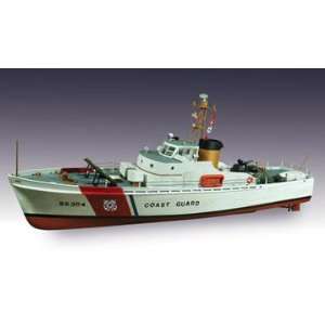    Lindberg 1/82 Scale Us Coast Guard Patrol Boat: Toys & Games