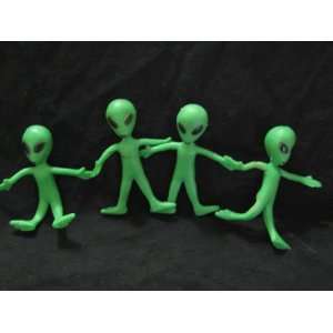  Alien Figures Toys & Games