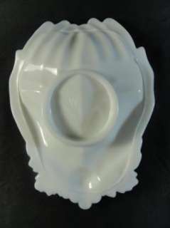 Westmoreland Milk Glass Hands Trinket/Soap Dish NR  