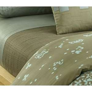   Klein Cut Flowers Jagged Grid Queen Coverlet Rye