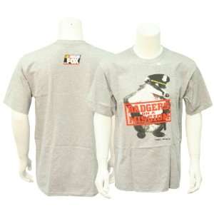 Fox Sports NASCAR Lumpy Wheels T shirt:  Sports 