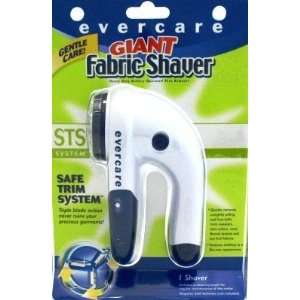   Shaver Giant (3 Pack) with Free Nail File