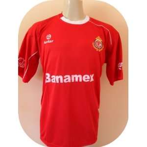 TOLUCA MEXICO SOCCER JERSEY SIZE SMALL .NEW:  Sports 