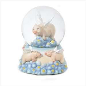 Flying Pigs Snowglobe 