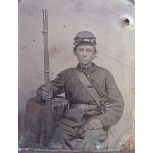   in Union uniform with musket,bayonet in scabbard