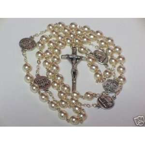  19 Basilica Cultured Pearl Beads Rosary 