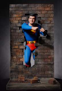 Christoper Reeve & George Reeve Breaking the Wall Statue Nt Sideshow 