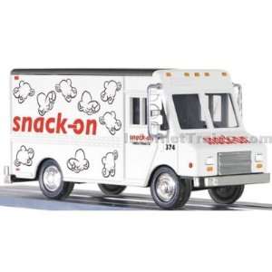  Lionel O Gauge SuperStreets Snack On Step Van: Toys 