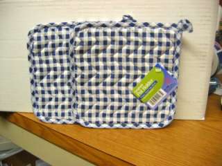 QUILTED POT HOLDER SET of 2   BLUE CHECK GINGHAM   NEW  