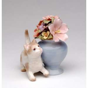  BLOOMING FOREVER Cat/Vase of Flower: Home & Kitchen