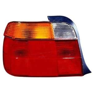  BMW 3 Series Hatchback Replacement Tail Light Unit 