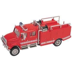  HO Crew Cab Brush Fire Truck Red: Toys & Games