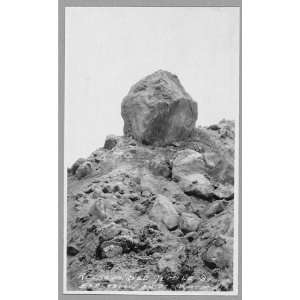  Rocks hurled from Katmai volcano
