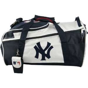  New York Yankees Nylon MLB Duffel Bag: Sports & Outdoors
