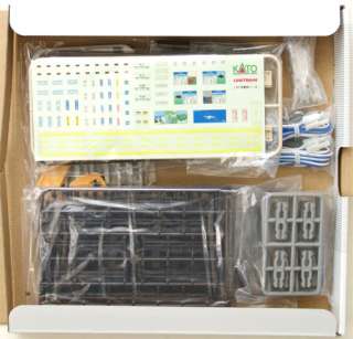 Supplied Accessory Kit with several track side accessories