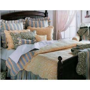 Yellow Toile King Quilt Bedding: Home & Kitchen