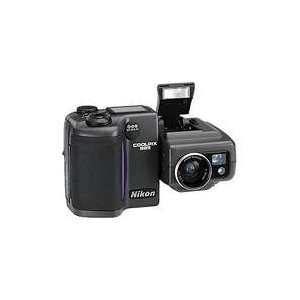  Nikon Coolpix 995   Digital camera   compact   3.2 Mpix 