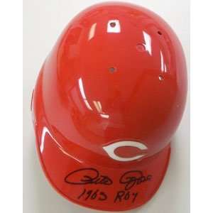  Pete Rose Signed Reds Mini Helmet   1963 ROY: Sports 