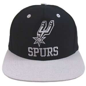 San Antonio Spurs Retro Name & Logo Snapback Cap Hat 2 Tone Black Grey