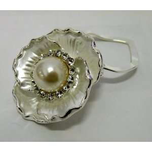 Gorgeous Clip On Style Pin,Scarf Ring,Brooch w/Pearl Silver Metallic 