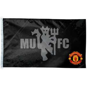   : Manchester United Football Club 3 by 5 foot Flag: Sports & Outdoors