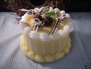 BUTTERSCOTCH PUDDING FROSTED CAKE CANDLE 3 WICKS  