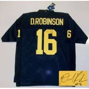 Denard Robinson Signed Michigan Wolverines Jersey Large:  