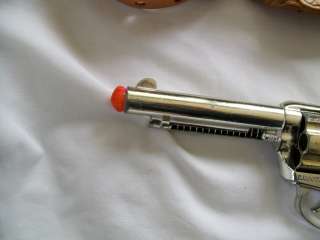 Vintage Mattel Shootin shell fanner & Remington Derringer buckle w 