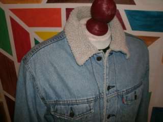   SHERPA DENIM JEAN JACKET .Size M . AWESOME  INDEPENDENT  SHIRT