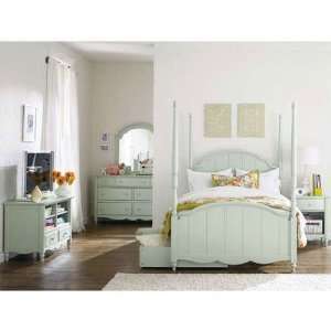  Full Poster Bed by Lea   A   Antique White (890 944R 
