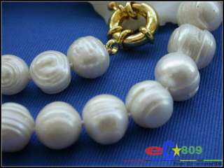 1713MM WHITE round screwed FW CULTURED PEARL NECKLACE  