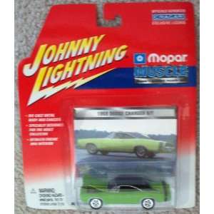   : Johnny Lightning Mopar Muscle 1969 Dodge Charger R/T: Toys & Games