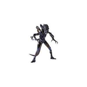  Revoltech SCI FI Series No.016 Alien Warrior Action Figure 