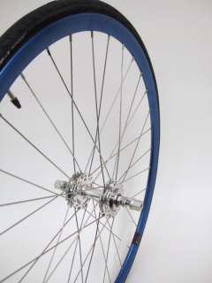 here we have a set of fixed single speed wheels with alex crostini r1 
