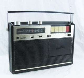 Vintage Sharp RD 425U AM/FM Radio Cassette Tape Recorder  
