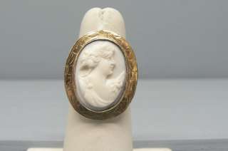 Gorgeous White Coral 10k Gold Cameo Ring Size 6 1/4  