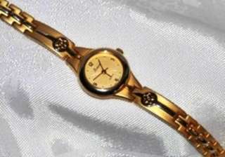Carriage by Timex   Indiglo Gold Tone Watch
