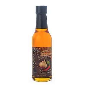 Macadamia Nut Oil Infused with Chilis and Garlic  Grocery 