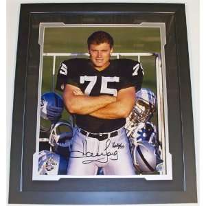  Signed Howie Long Picture   with HOF 00 Inscription 