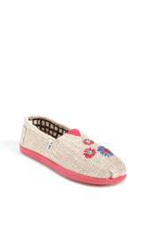 TOMS Classic Embroidered Burlap Slip On (Toddler, Little Kid & Big 