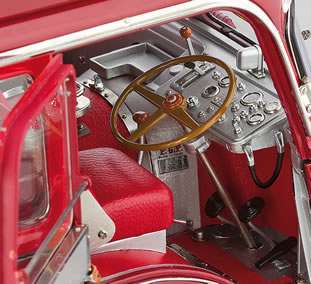 CMC M 084 Ferrari Race Car Transporter Fiat 642 Bartoletti, 1957 