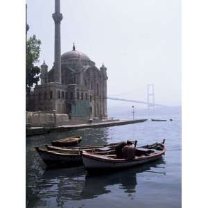  Ortakoy, Bosphorus Bridge, Bosphorus, Istanbul, Turkey 